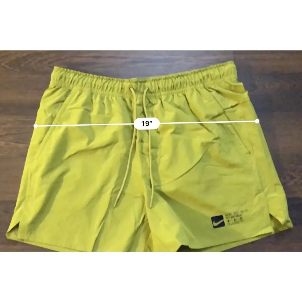 $70 Men's L Nike Unlimited Dri-FIT 5